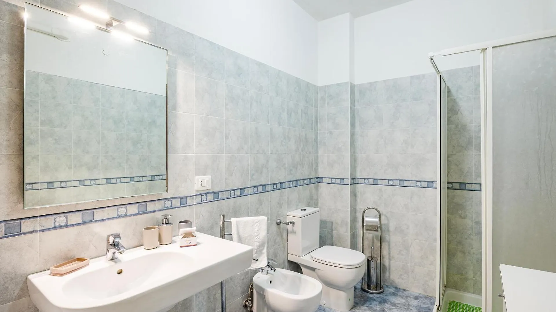 Casa Arno 500M From Beach - Happy Rentals Marina di Massa Italien